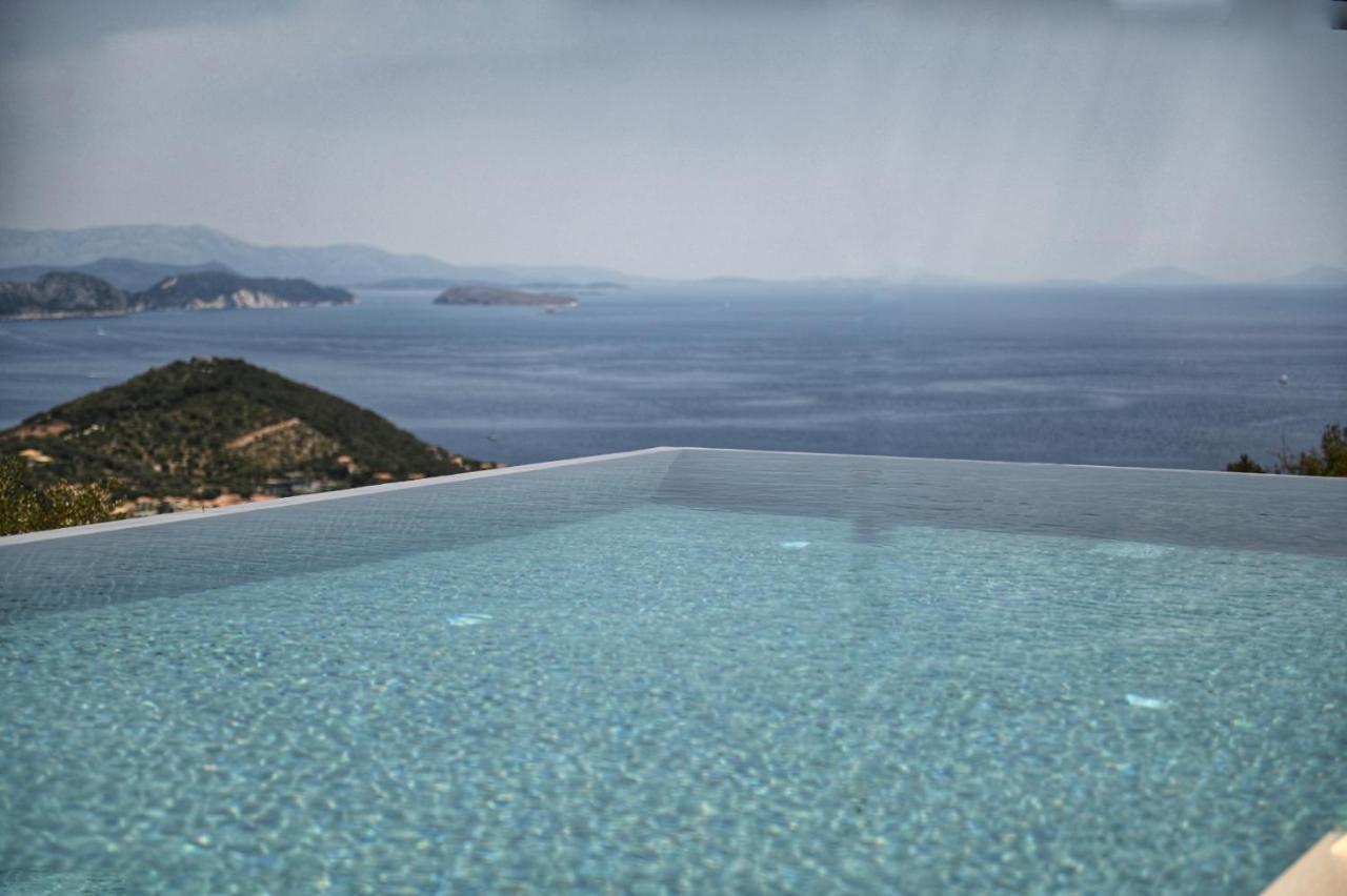 Blooms Of Sivota Bay - Luxury Villas With Private Heated Pool Kültér fotó