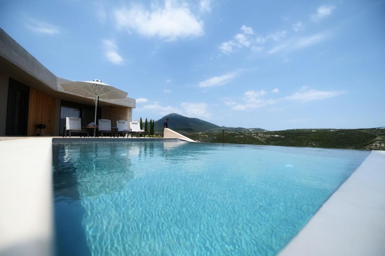 Blooms Of Sivota Bay - Luxury Villas With Private Heated Pool Kültér fotó