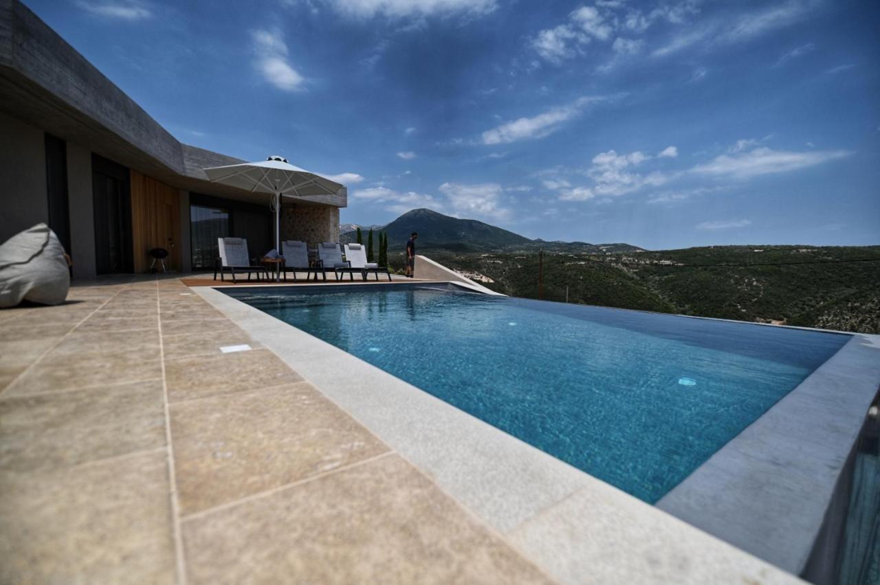 Blooms Of Sivota Bay - Luxury Villas With Private Heated Pool Kültér fotó