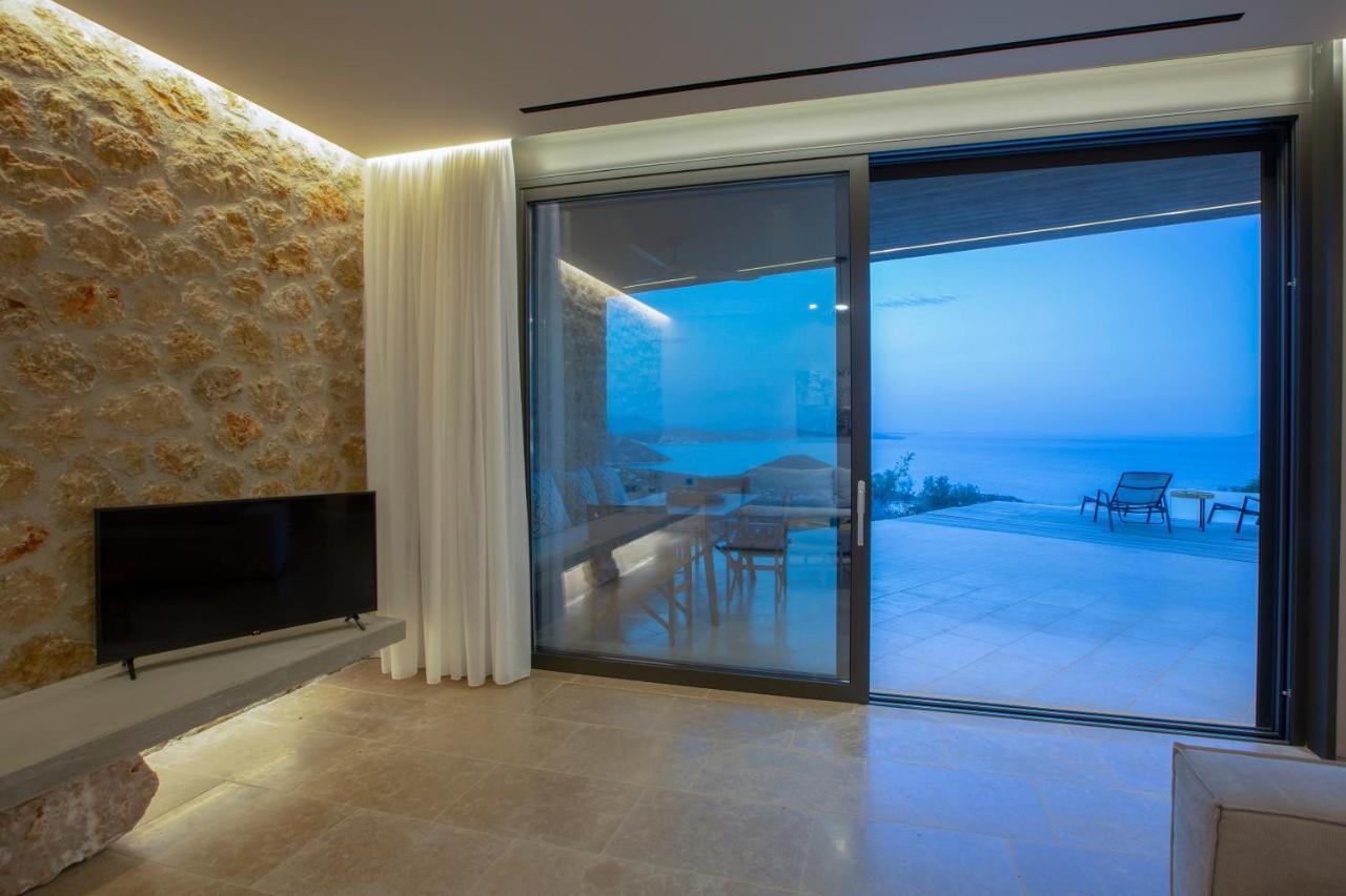 Blooms Of Sivota Bay - Luxury Villas With Private Heated Pool Kültér fotó