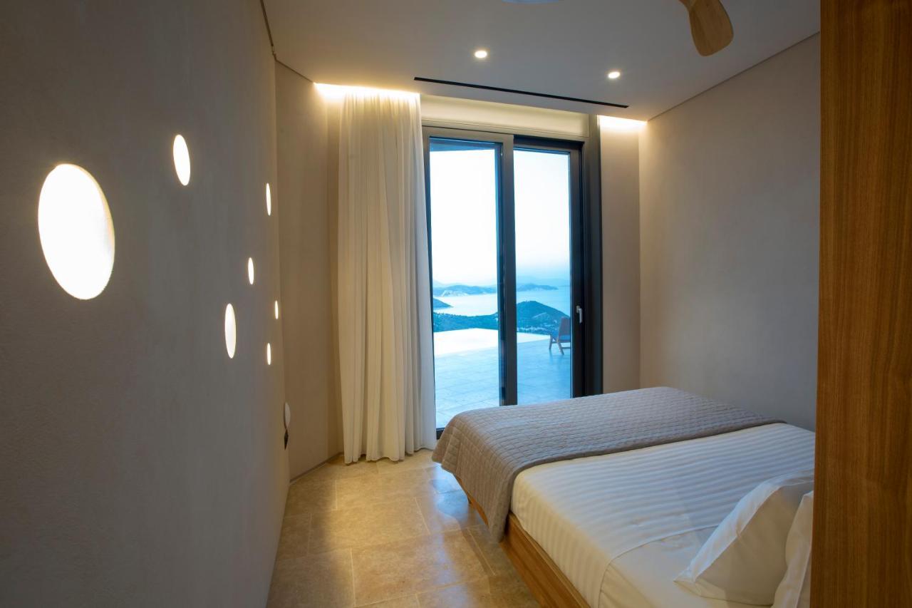 Blooms Of Sivota Bay - Luxury Villas With Private Heated Pool Kültér fotó