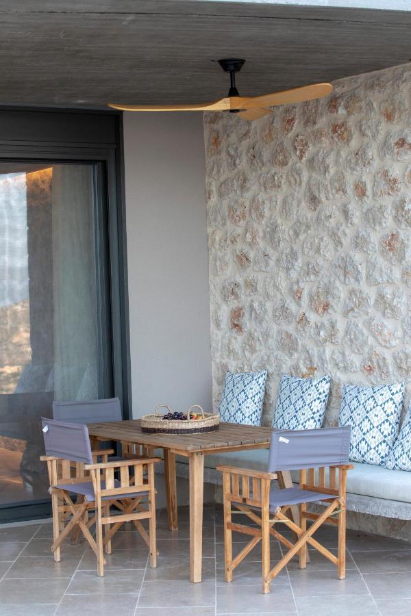 Blooms Of Sivota Bay - Luxury Villas With Private Heated Pool Kültér fotó