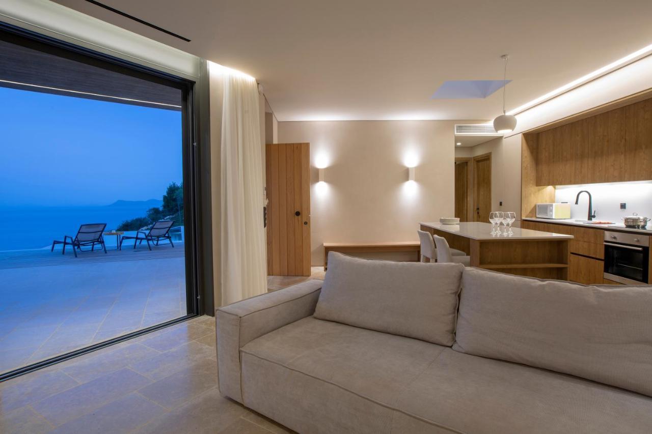 Blooms Of Sivota Bay - Luxury Villas With Private Heated Pool Kültér fotó
