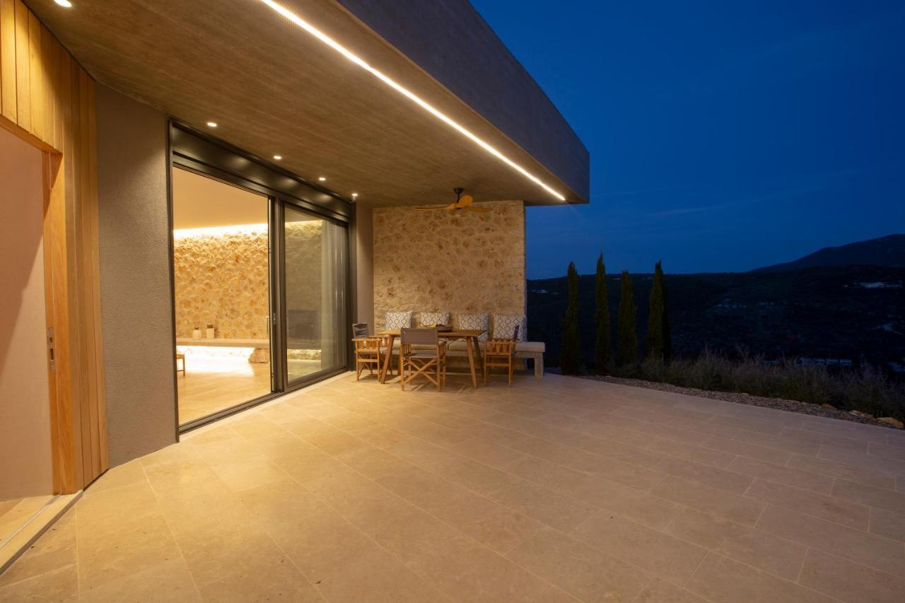 Blooms Of Sivota Bay - Luxury Villas With Private Heated Pool Kültér fotó