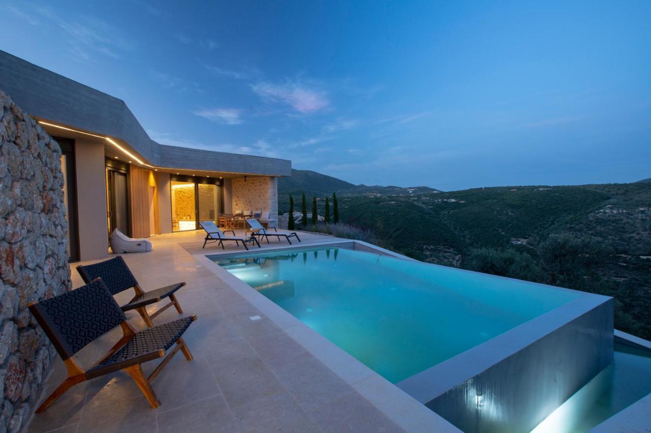 Blooms Of Sivota Bay - Luxury Villas With Private Heated Pool Kültér fotó