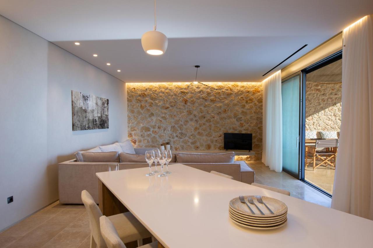 Blooms Of Sivota Bay - Luxury Villas With Private Heated Pool Kültér fotó