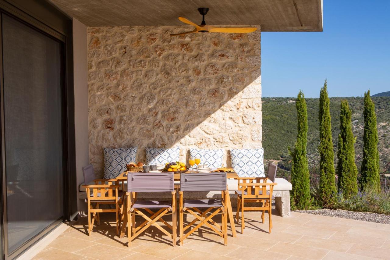 Blooms Of Sivota Bay - Luxury Villas With Private Heated Pool Kültér fotó